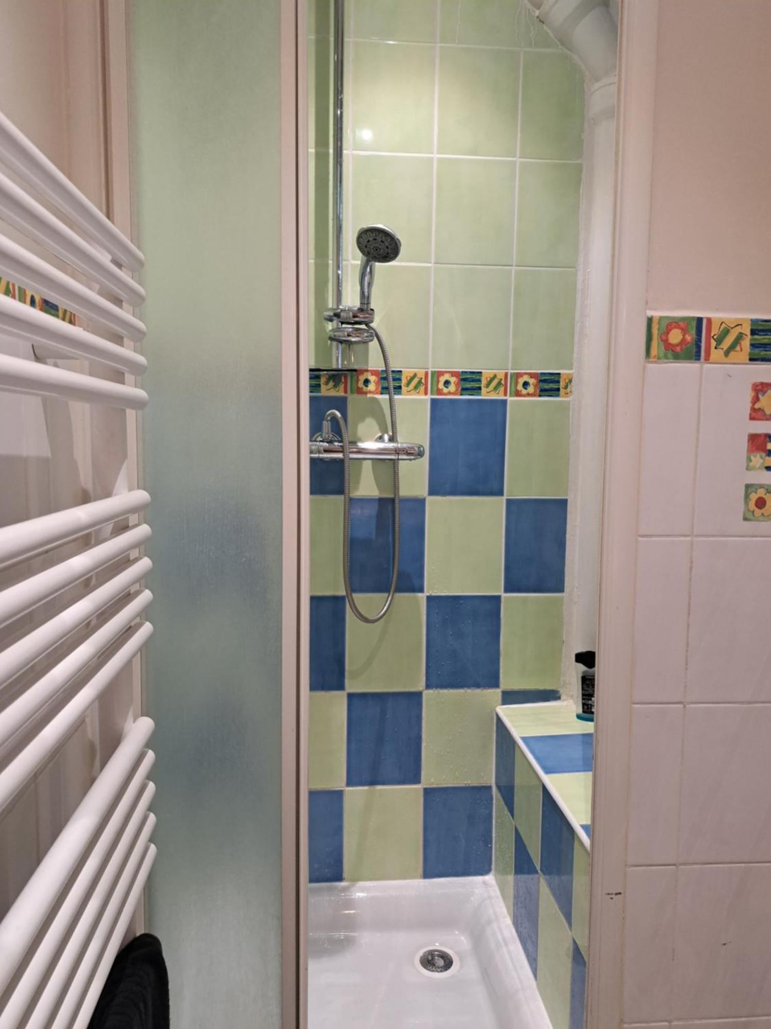 Studio Jaures - Equipped Studio Near Paris With Private Bathroom Montrouge Eksteriør billede